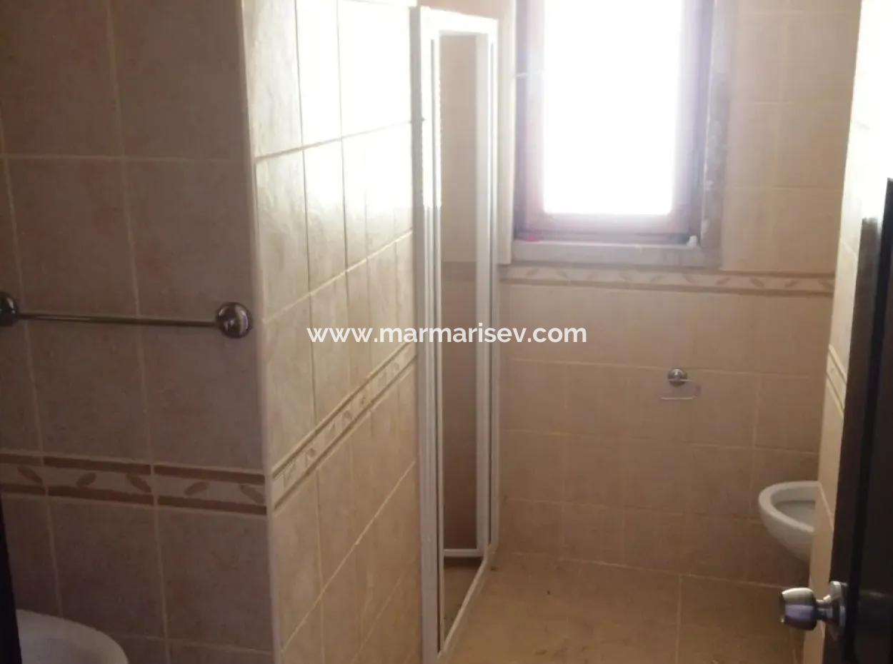 Marmaris Merkezinde 10 Odalı Havuzlu 2.500M2 Arsa İçinde Malikanemiz Satılıktır.