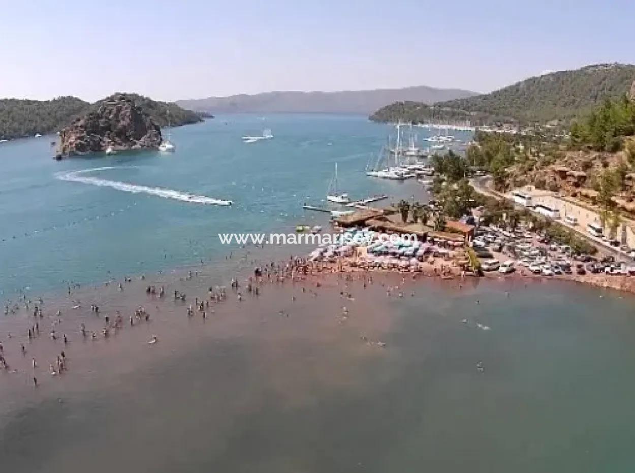 Marmaris İlçesi Orhaniye Köyünde Denize Sıfır 6000 M2 Satılık Koy