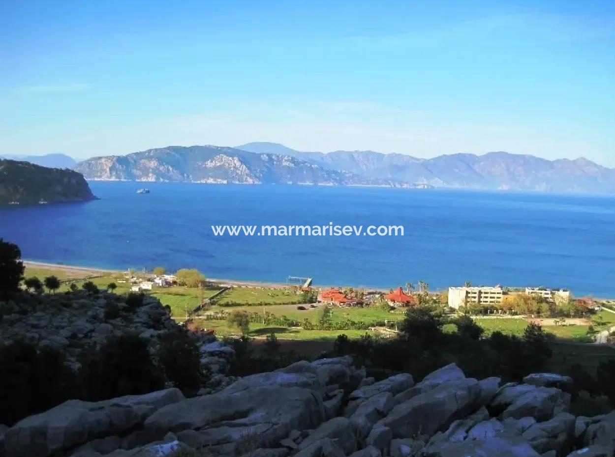 Kumlubük Koyunda Denize Sıfır 21000M2 Marina Ve Otel Arsası Satılık