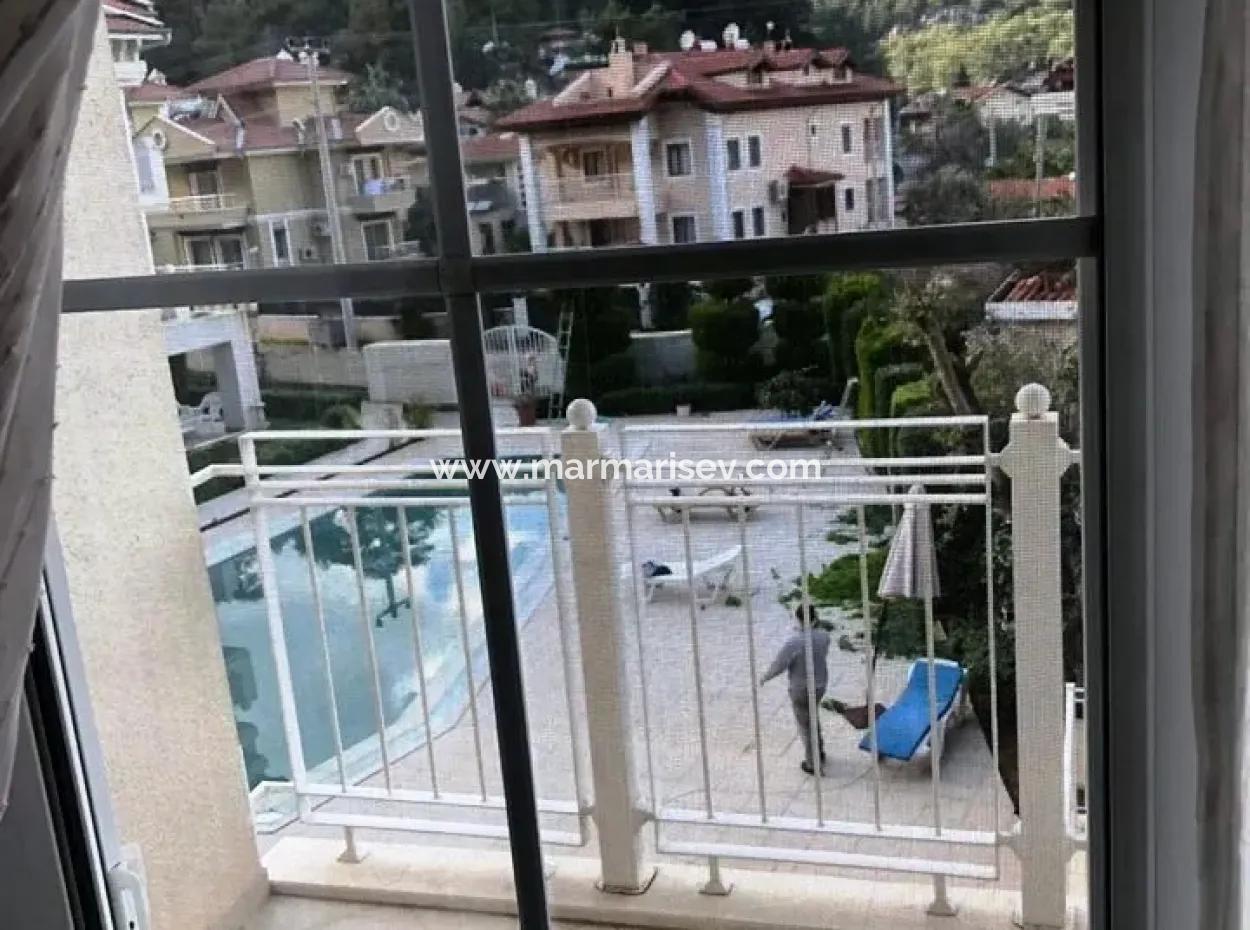 Marmaris İçmeler Yüzme Havuzlu Lüks 3 Oda 1 Salon Dubleks Daire