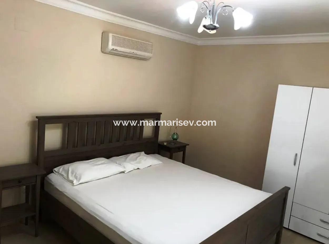 Marmaris İçmeler Yüzme Havuzlu Lüks 3 Oda 1 Salon Dubleks Daire