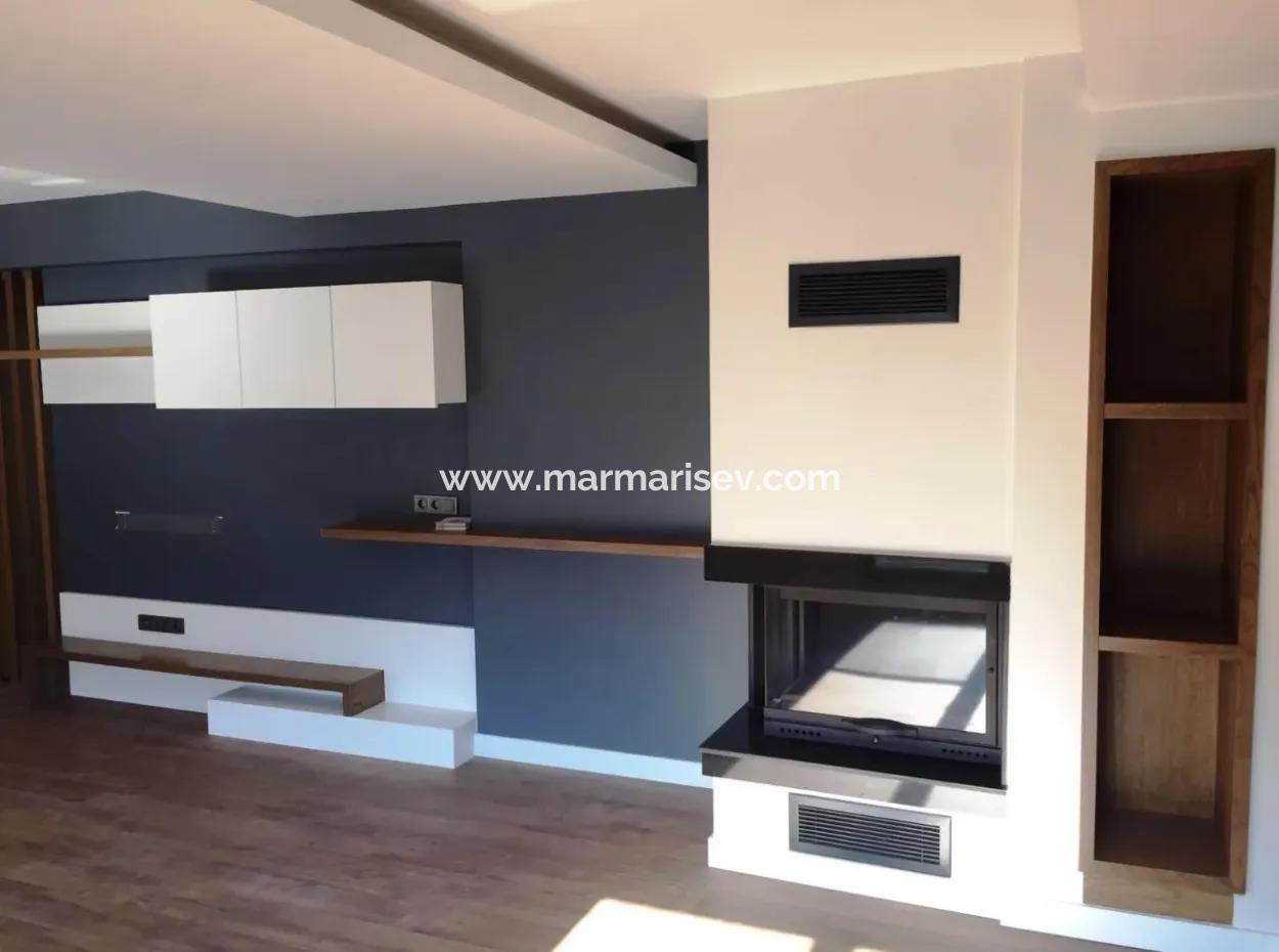 Marmaris İlçesi Beldibi Mahallesinde Satılık Müstakil Havuzlu 4 Oda 2 Salon 220 M2 Havuzlu Akıllı  Villa