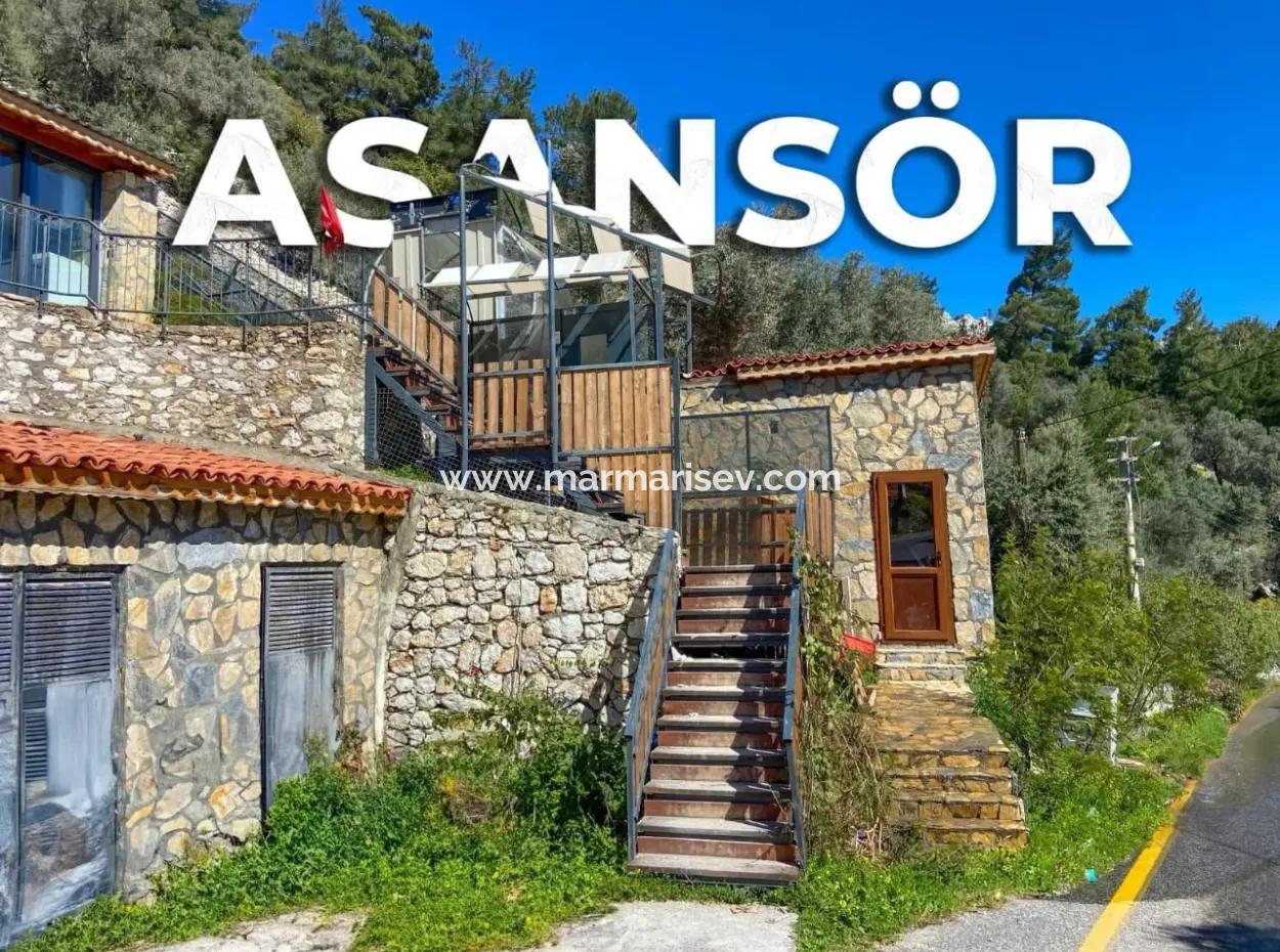 Emlakçıdan Marmaris Turunç Koyunda Deniz Manzaralı Satılık Butik Otel  Odalı