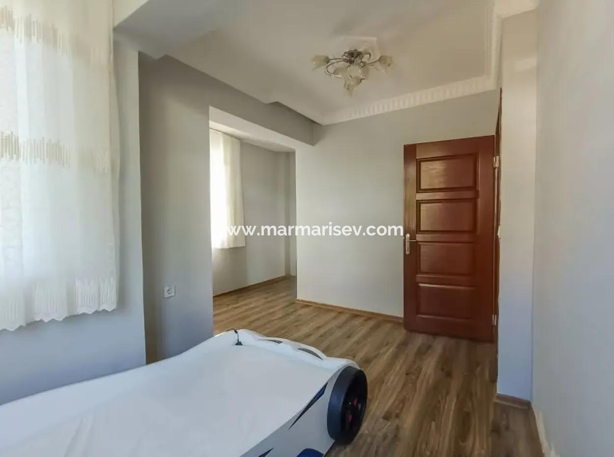 Marmaris İlçesi Beldibi Mahallesi Doğa Manzaralı Yüzme Havuzlu Site İçerisinde 3+1 Bahçe Dubleks Satılık Daire