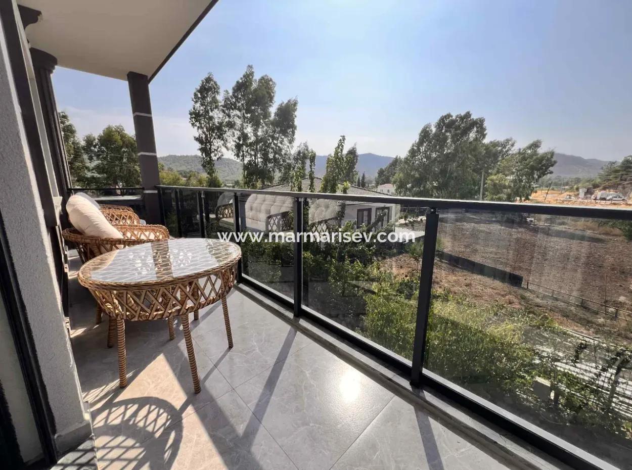 Harika Bir Portföy Marmaris'in Saklı Cennetinde Yatırım Fırsatı: 838M2 Arsa İçerisinde Lüks 5 Adet 2+1 110M2 Daireler Marmaris'e Sadece 15 Km Uzaklıkta,