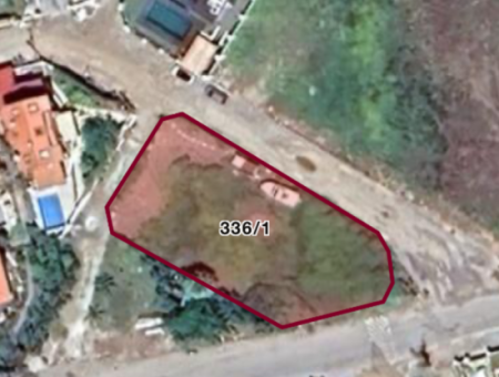 Marmaris Merkezinde İmarlı 1100 M2 Satılık Arsa