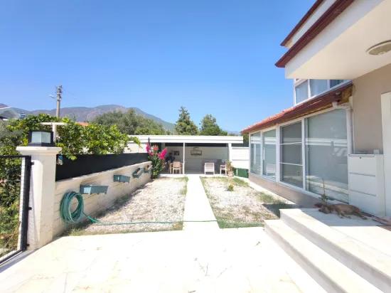 Köyceğiz 5+1 Müstakil Havuzlu Satılık Villa